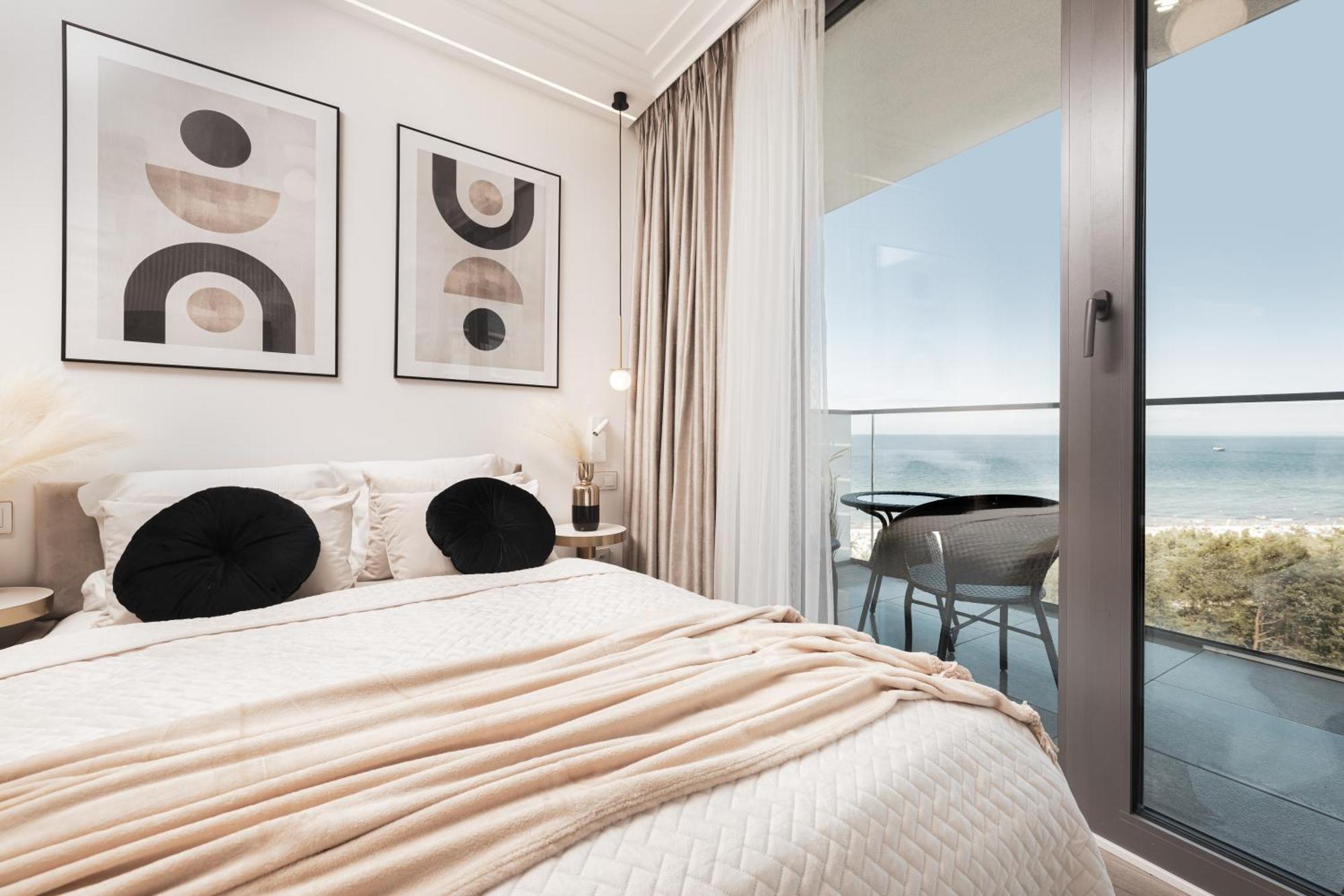 Royallux Apartment Waves Resort & Spa - Sea View From Balcony By Renters Prestige Miedzyzdroje Εξωτερικό φωτογραφία