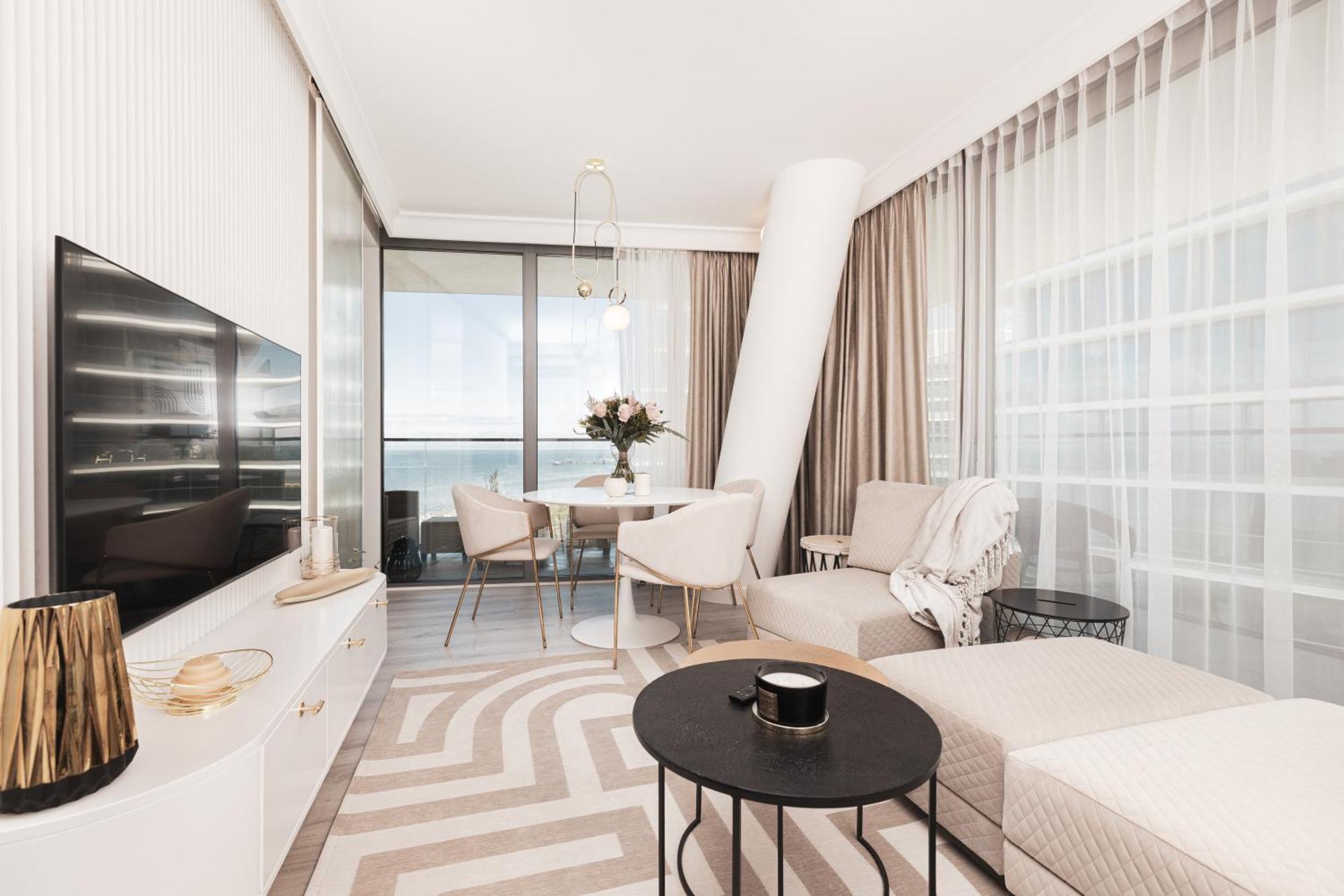 Royallux Apartment Waves Resort & Spa - Sea View From Balcony By Renters Prestige Miedzyzdroje Εξωτερικό φωτογραφία
